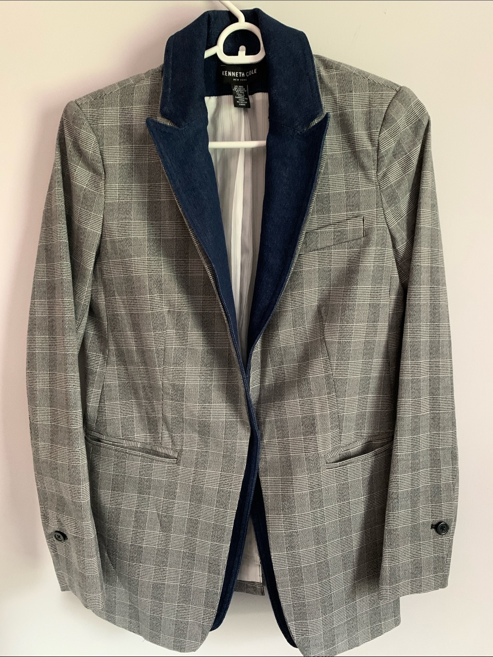 Kenneth Cole Gray Plaid Blazer with Navy Trim